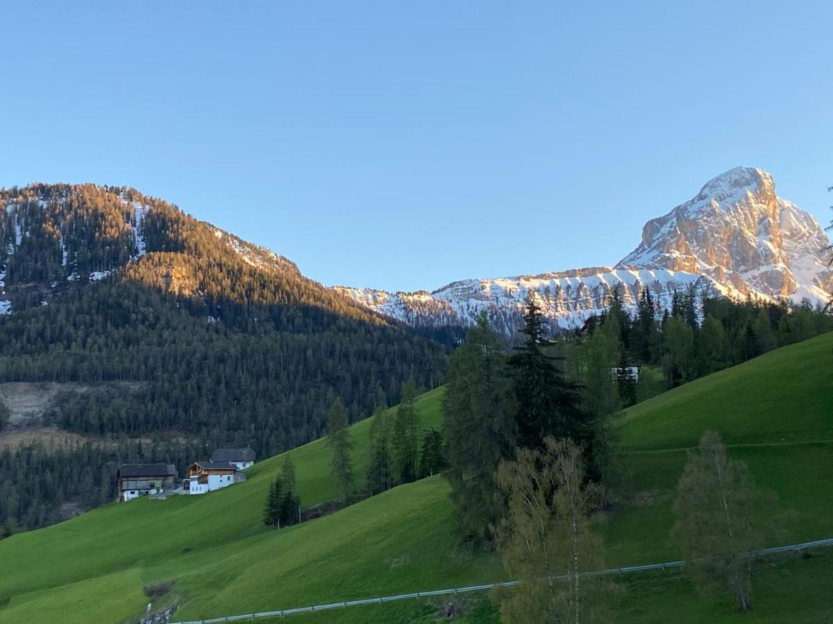Agriturism Gscnara Appartement Sankt Martin im Turm Buitenkant foto